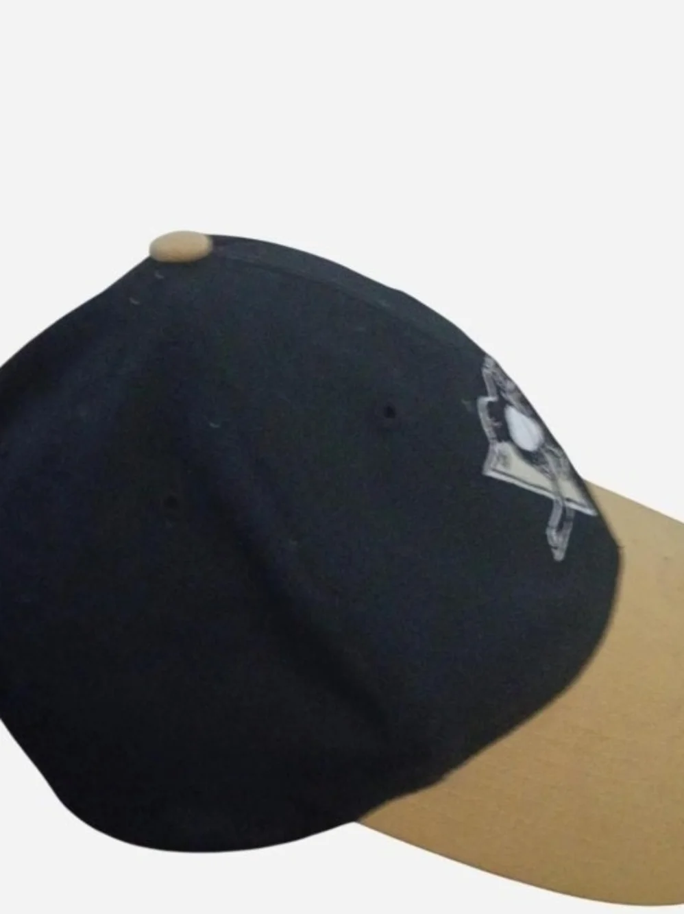 Pittsburgh Penguins 47 Brand Youth Cap in Black with Red Tag